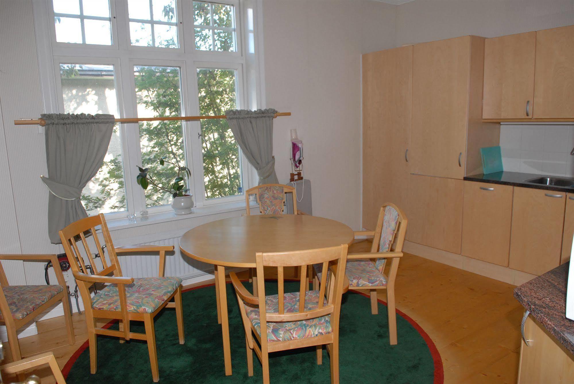Svefi Vandrarhem - Hostel Haparanda  Exterior photo